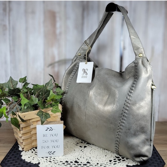HOBO Handbags - NWT! HOBO Metallic Gray Shoulder Bag
